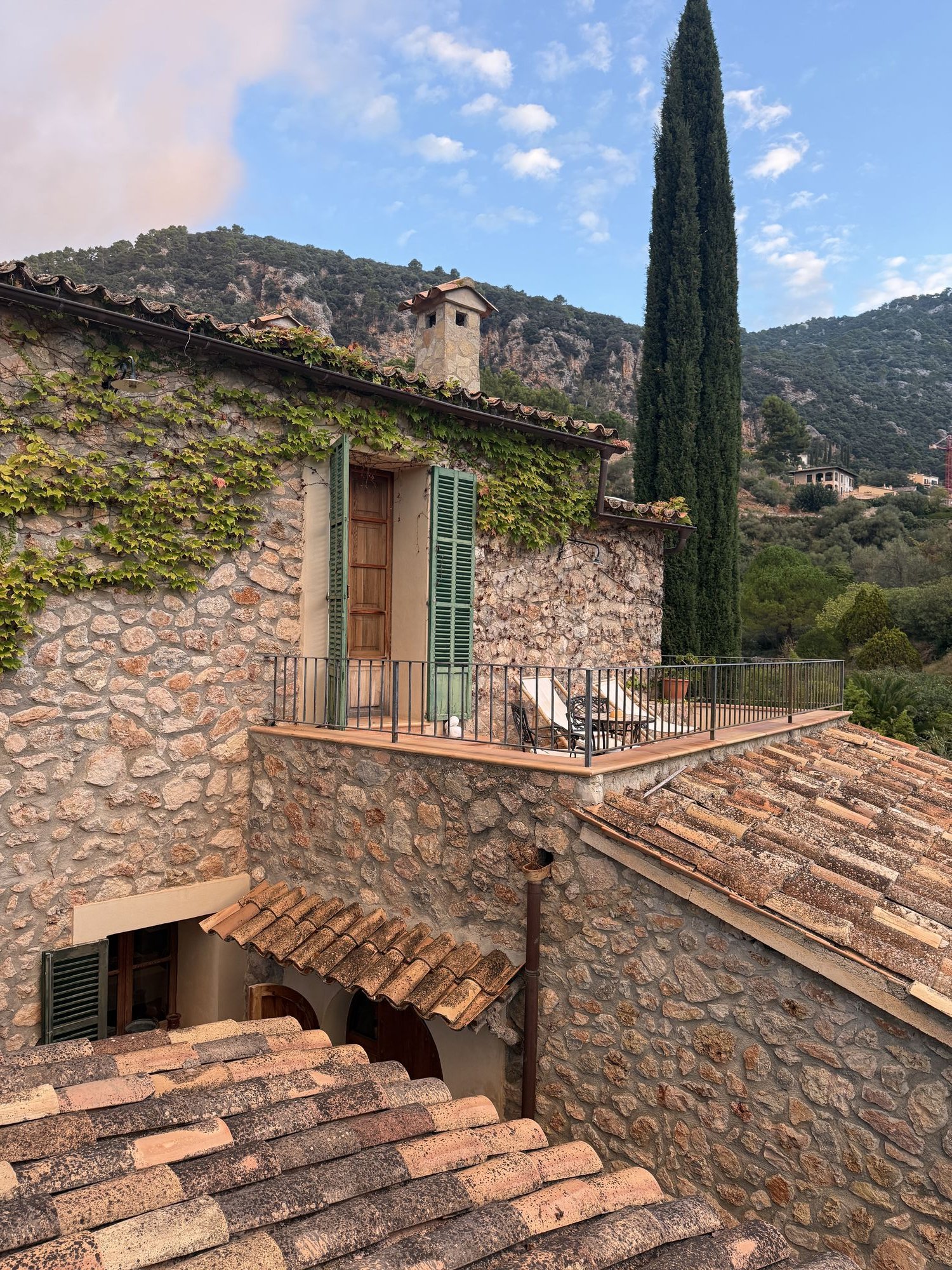 Mallorca sandstone finca